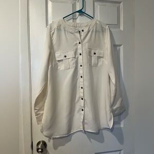 d & co white/cream button up blouse - Size Medium